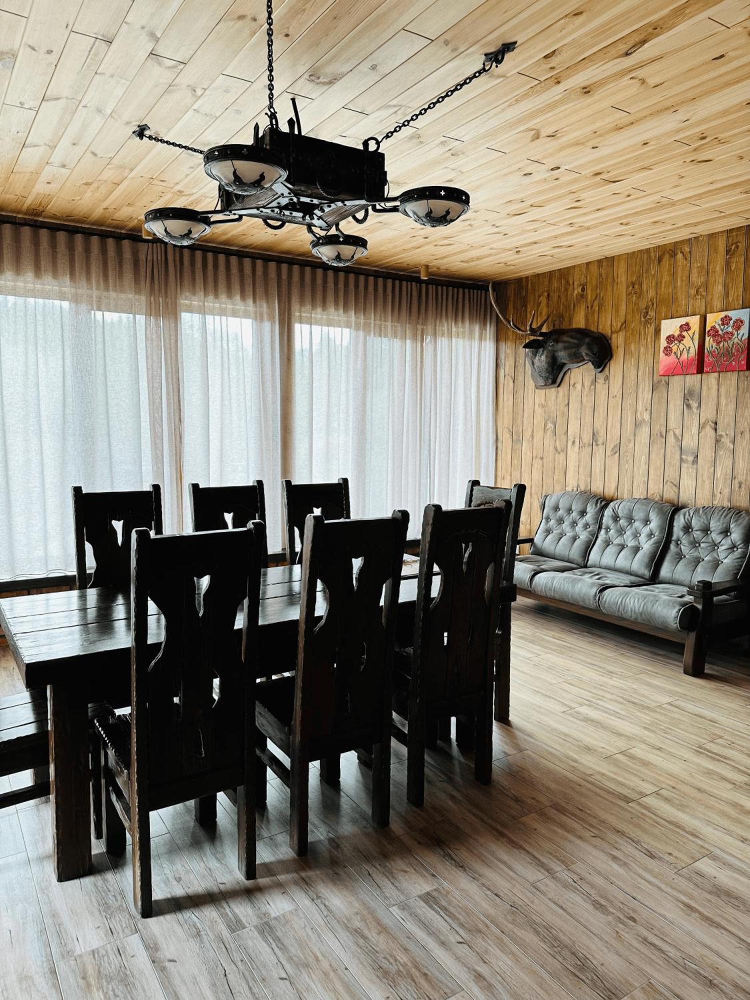 Фільварок Кмитів Hotel Velyki Kosharishcha Buitenkant foto