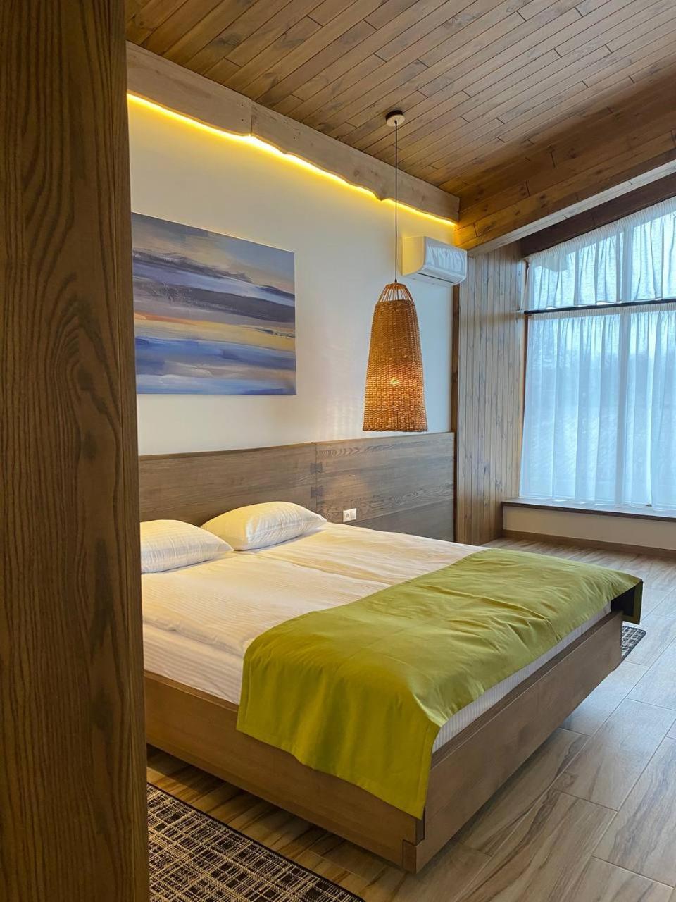 Фільварок Кмитів Hotel Velyki Kosharishcha Buitenkant foto