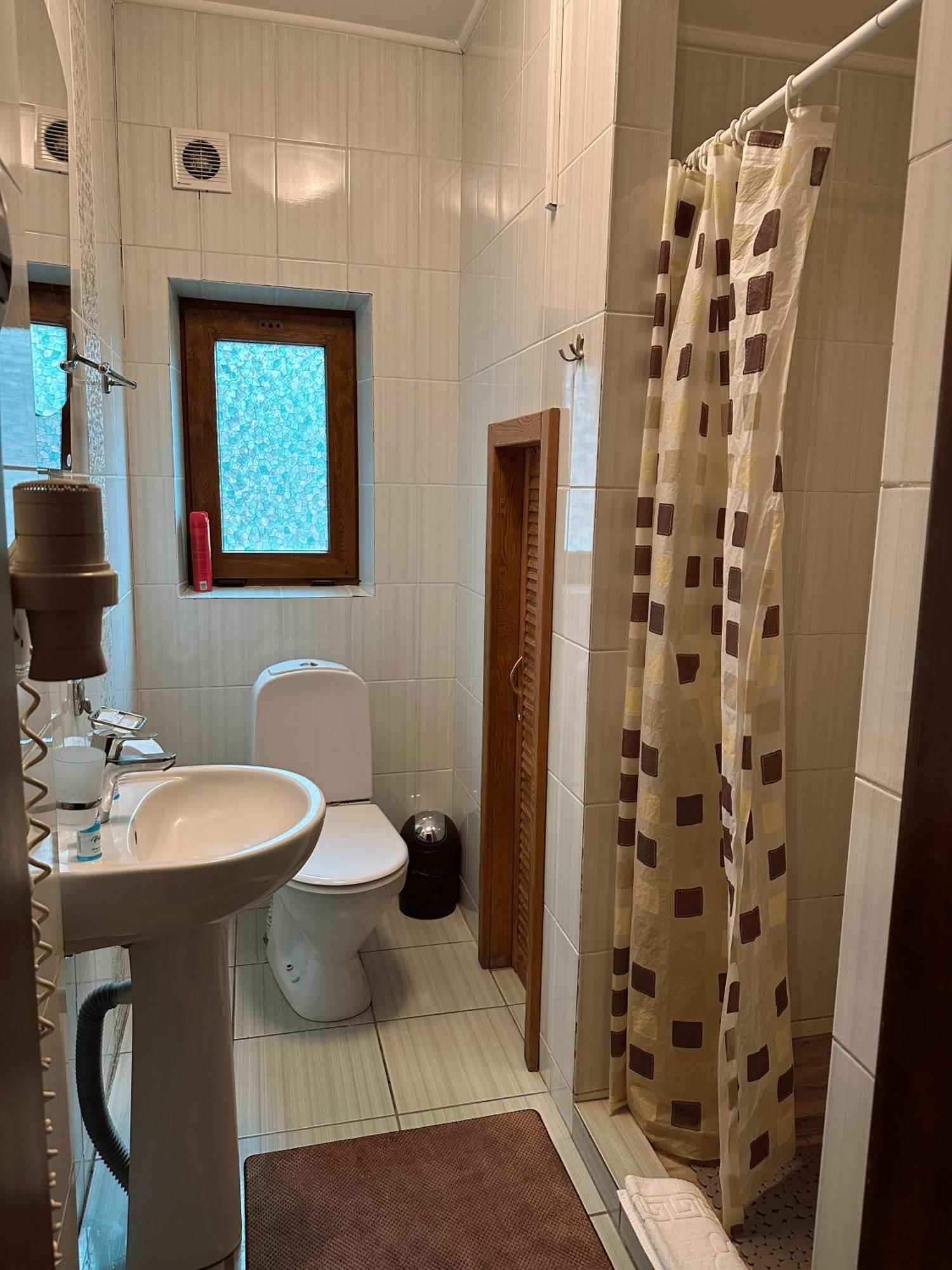 Фільварок Кмитів Hotel Velyki Kosharishcha Buitenkant foto