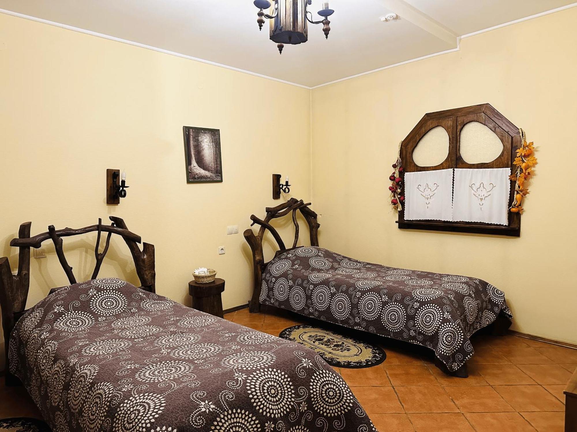 Фільварок Кмитів Hotel Velyki Kosharishcha Buitenkant foto