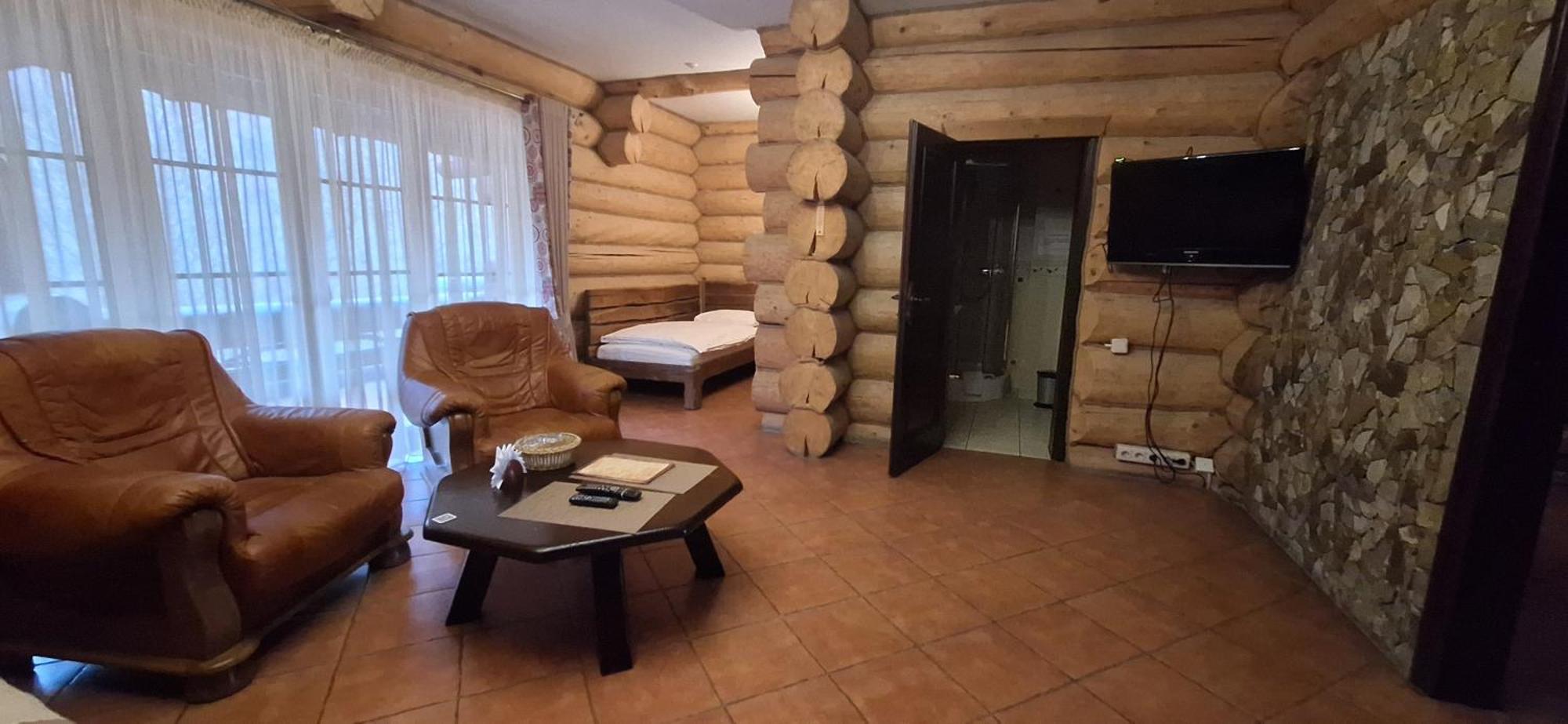 Фільварок Кмитів Hotel Velyki Kosharishcha Buitenkant foto